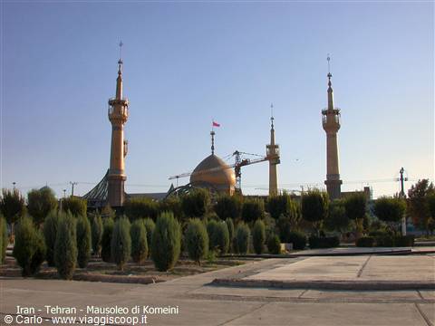 Golden dome and minarets of Khomeini Mausoleum in Tehran