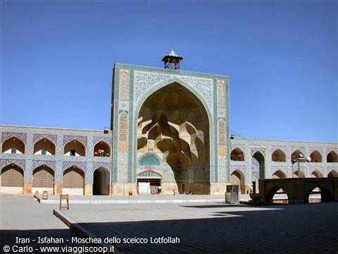 Tiled brick iwan of Sheikh Lotfollah Mosque in Isfahan