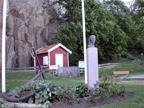 Fjalibacka - Monument to Ingrid Bergam