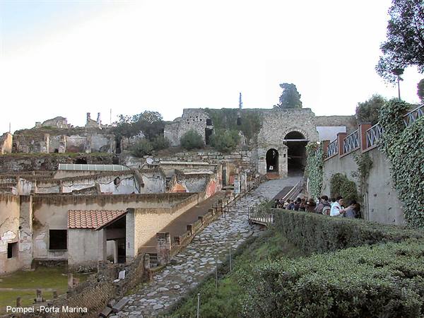 Pompeii - Porta Marina