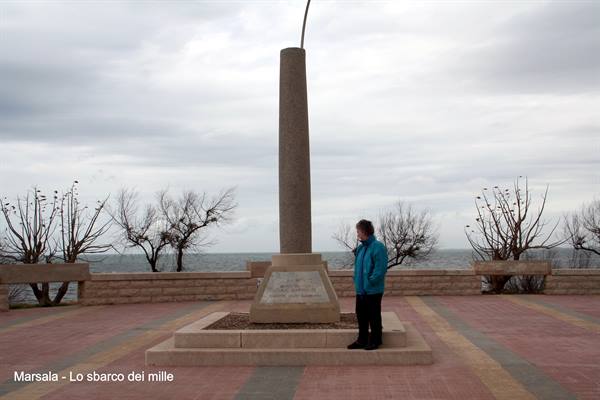 Marsala - Memorial stone of the landing of the Thousand