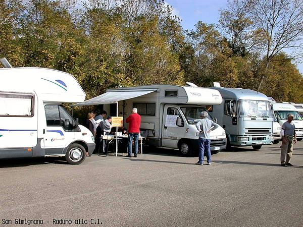 San Gimignano - Registration for the rally