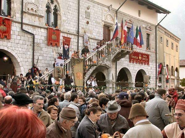 Venzone - The Pumpkin festival