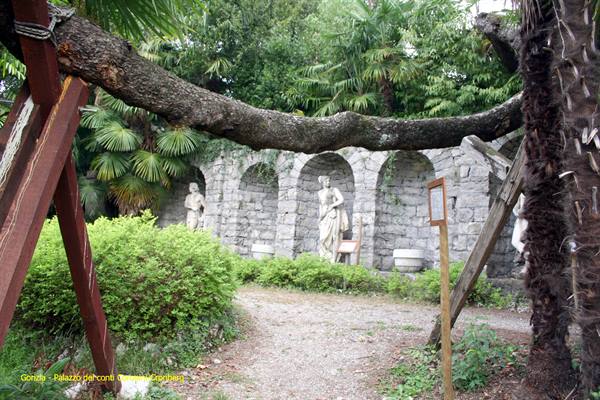 Gorizia - Villa of the Counts Coronini-Cromberg