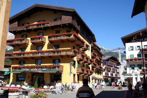 Cortina d'Ampezzo - Pedestrian centre