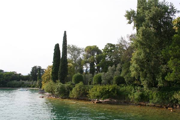 Island of Garda - Villa Cavazza