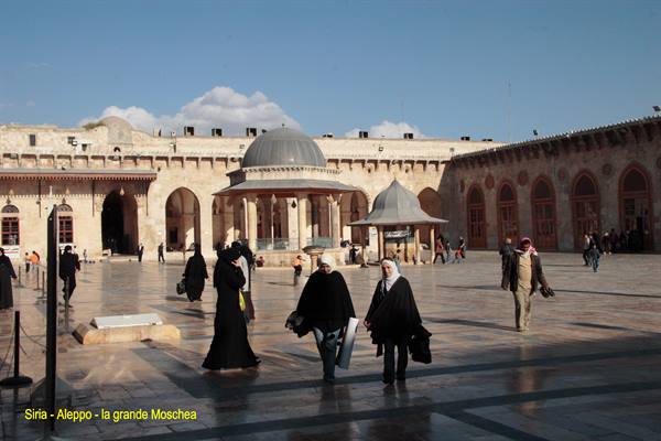 Syria - Aleppo - the great Mosque