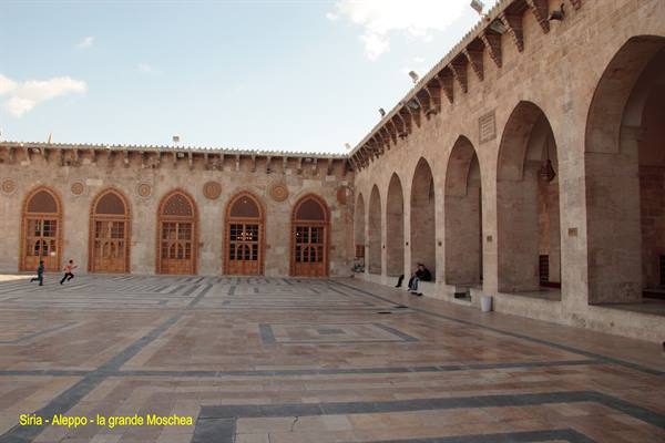 Syria - Aleppo - the great Mosque