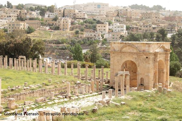 Jordan - Jerash - Southern Tetrapylon