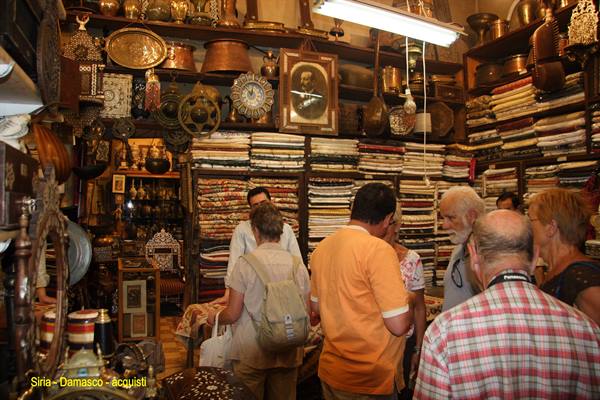 Syria - Damascus - shopping