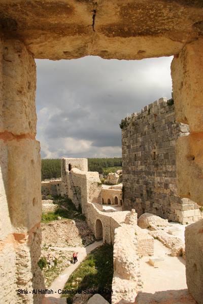 Syria - Al Haffah - Castle of Salah ad-Din