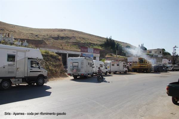 Syria - Apamea - Queue for diesel refuelling