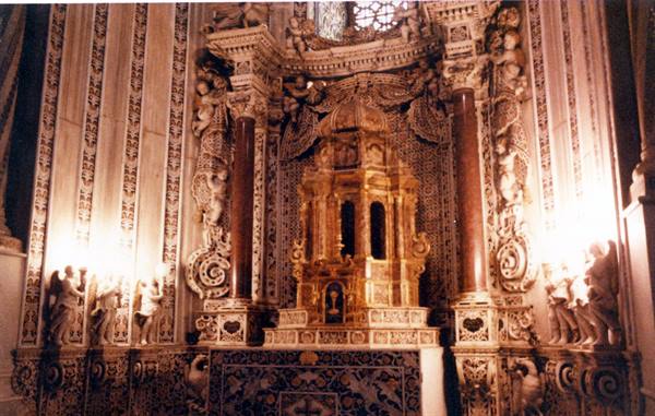 Baroque high altar with inlaid marbles in Certosa di San Martino, Naples