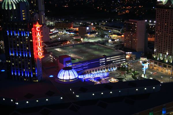 Night view from Skylon Tower