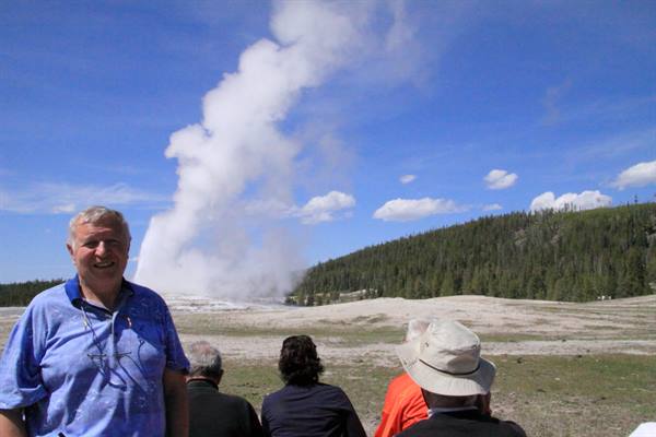 Yellowstone Park - Old Faithful Geyser Basin