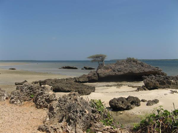 the beach of Ndau...