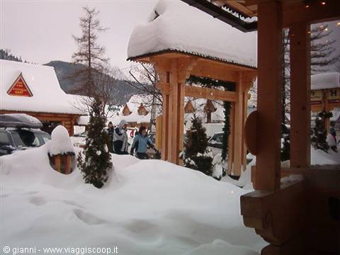 The snow is not lacking...