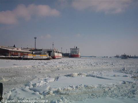 View of the frozen port