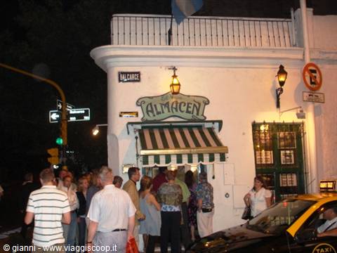 Tango house 'El viejo almacén'