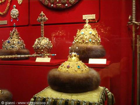 Crowns for the tsars