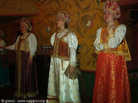 Show at the Godunov restaurant