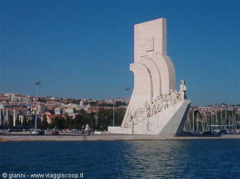 Monument to the Discoverers