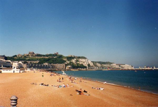 Dover - Beach and Castle