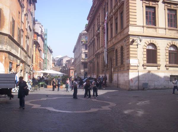 The Jewish Ghetto-via Portico d'Ottavia