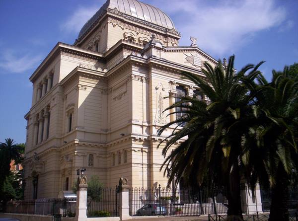 The Synagogue of Rome