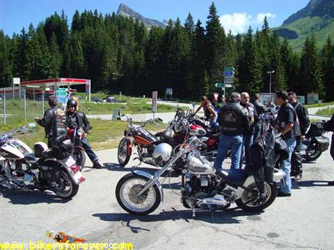 Break before tackling the San Bernardino pass