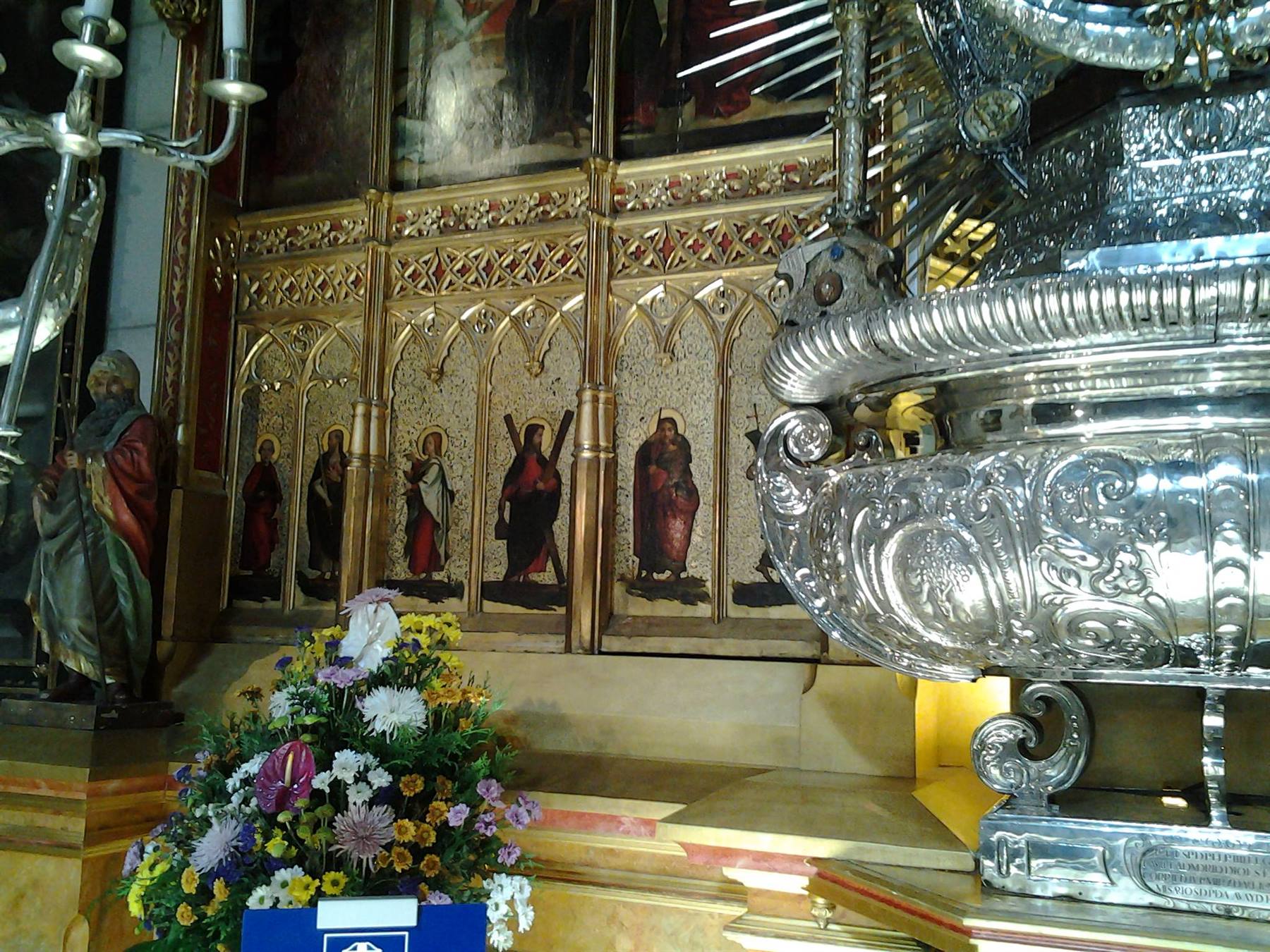 Interno Cattedrale Madrid