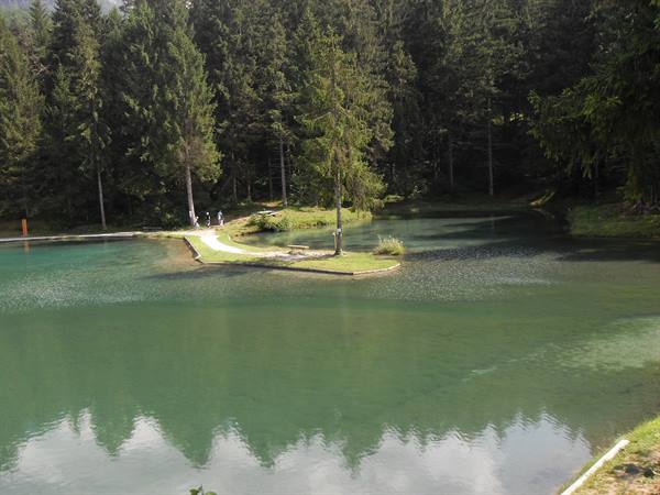 fishing ponds on Lake Calalzo