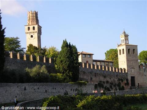 Castle of San Salvatore in Refrontolo