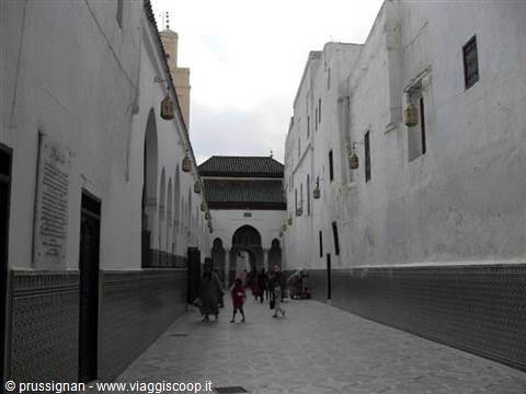 the mosque of Moulay Idriss