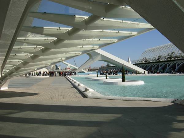 Valencia's City of Arts and Sciences: turquoise pools beneath Calatrava's white museum