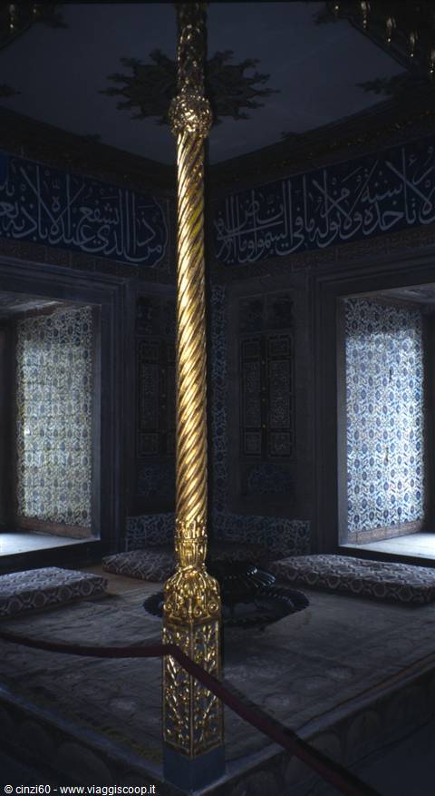Gilded spiral column in the Circumcision Room, Topkapi Palace, Istanbul