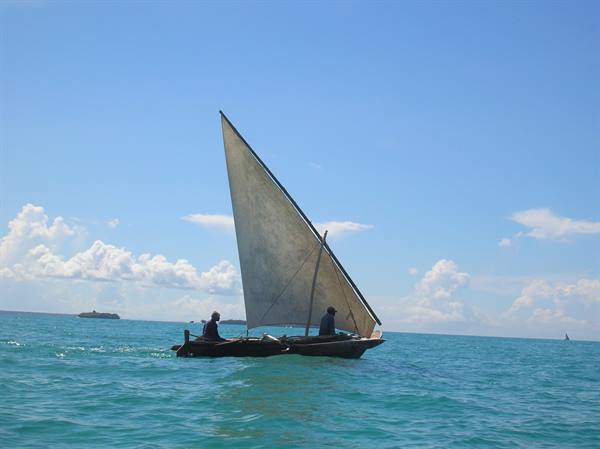 Blue Day... towards the deserted island...