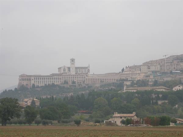 Heading towards Assisi...