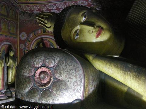 Dambulla - temple carved into the rock