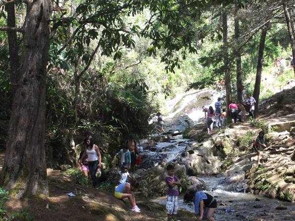 Nature park practically in contact with the city