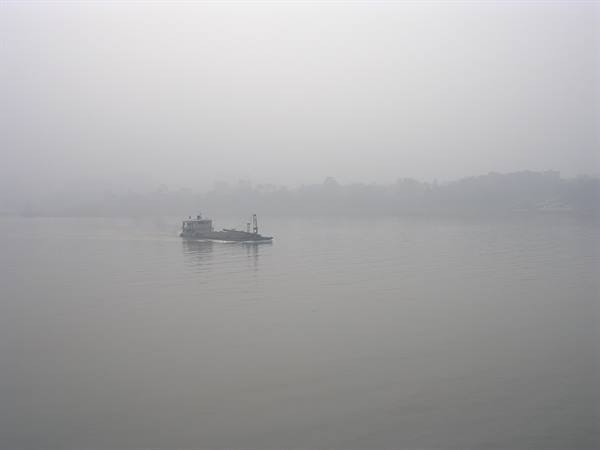 boat on the Yangtze
