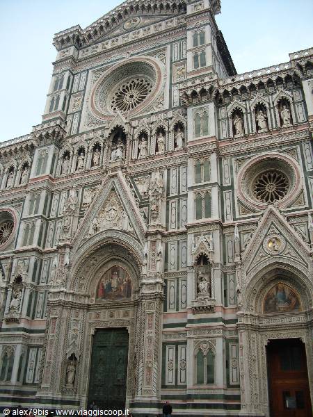 Marble facade of Florence Cathedral in white, green and pink