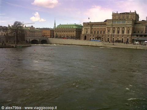 Norrström river and Norrbro bridge among Stockholm's historic buildings