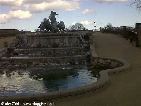 Gefion Fountain in Copenhagen, bronze statue with oxen and stone cascades