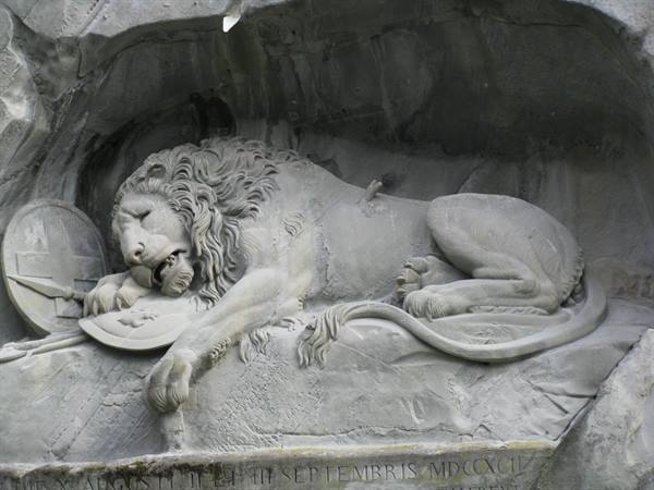 Memorial to the fallen of the French Revolution