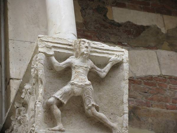Detail