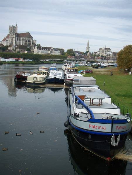 boats on the Yonne, Auxerre