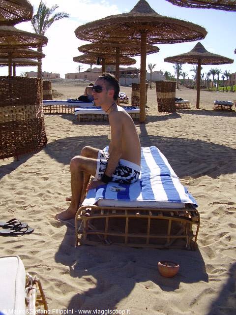 ME IN THE BEACH