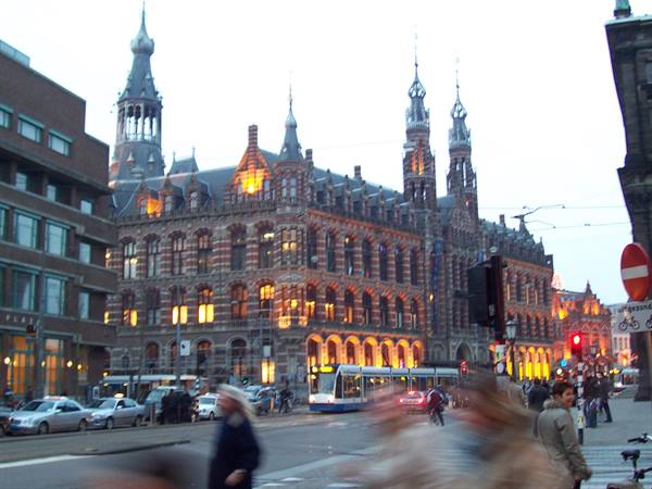 The Magna Plaza