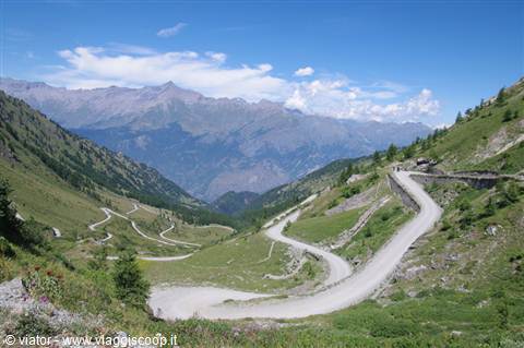 Colle delle Finestre ramps from the Susa Valley